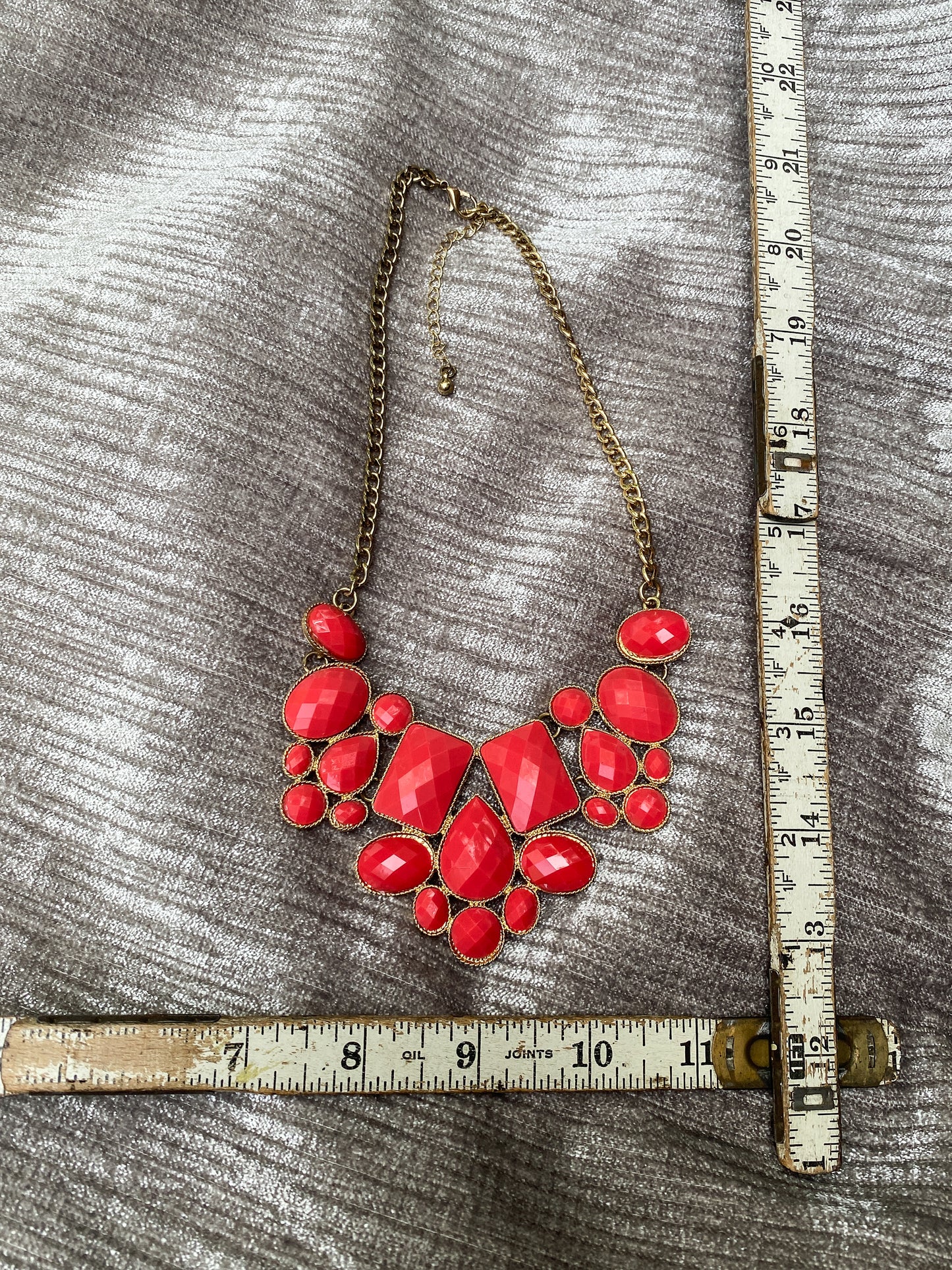 Poppy Red Geometric Faceted Bib Necklace, Retro Style Chunky Statement Jewelry
