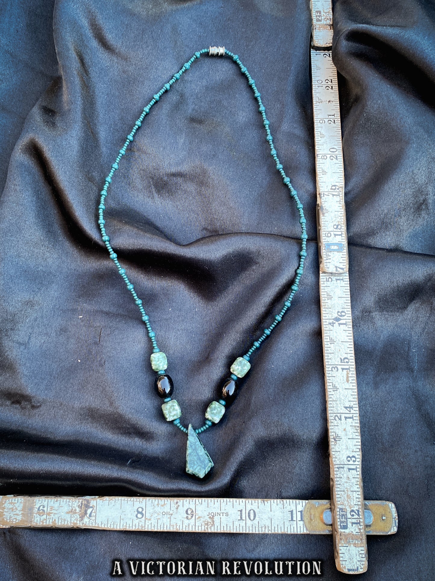 Moss Agate and Onyx Beaded Necklace - Earthy Green and Black Stone - Geometric Shield Pendant - Vintage Boho Style - Handcrafted Aesthetic