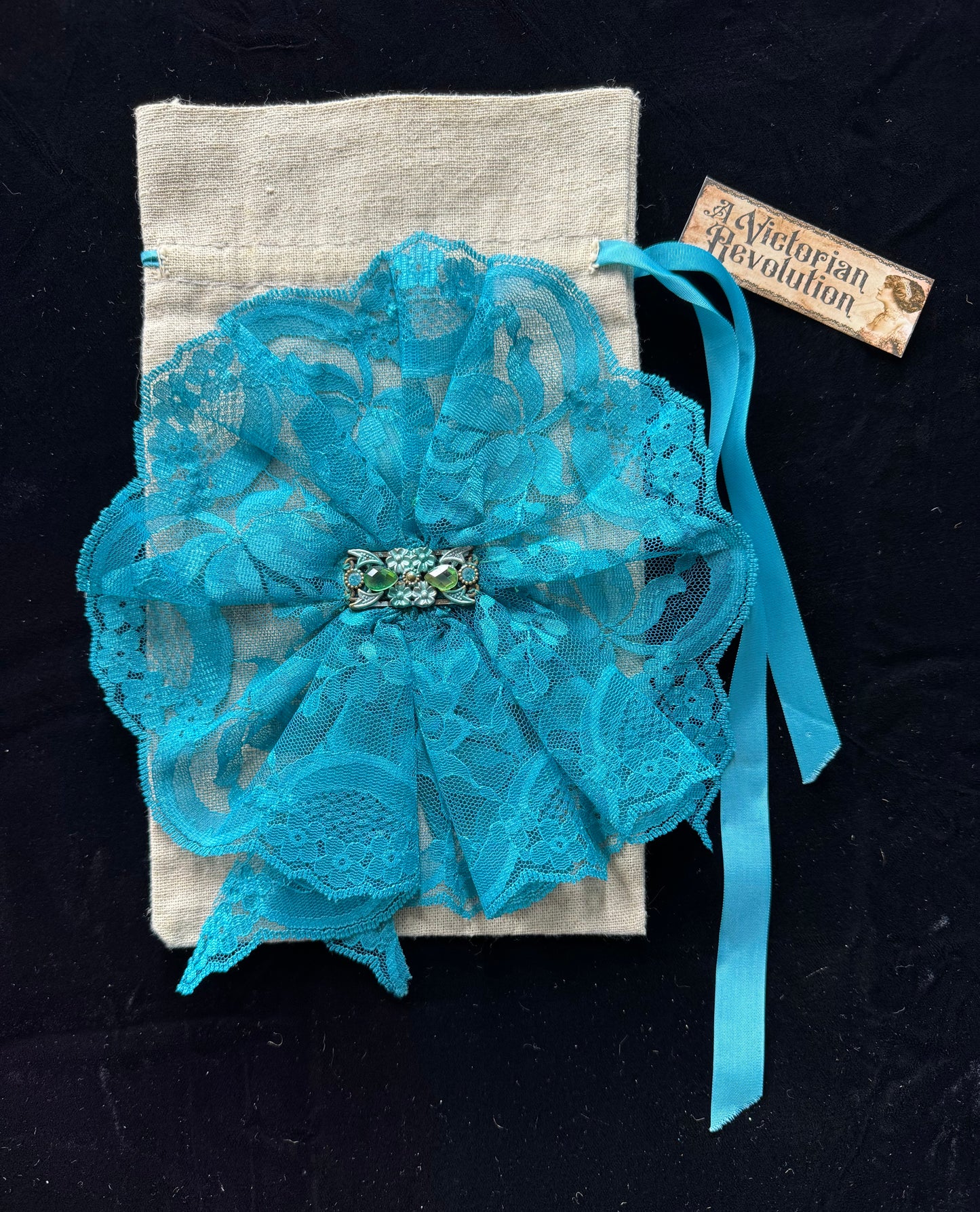 Drawstring bag with Blue Lace Flower