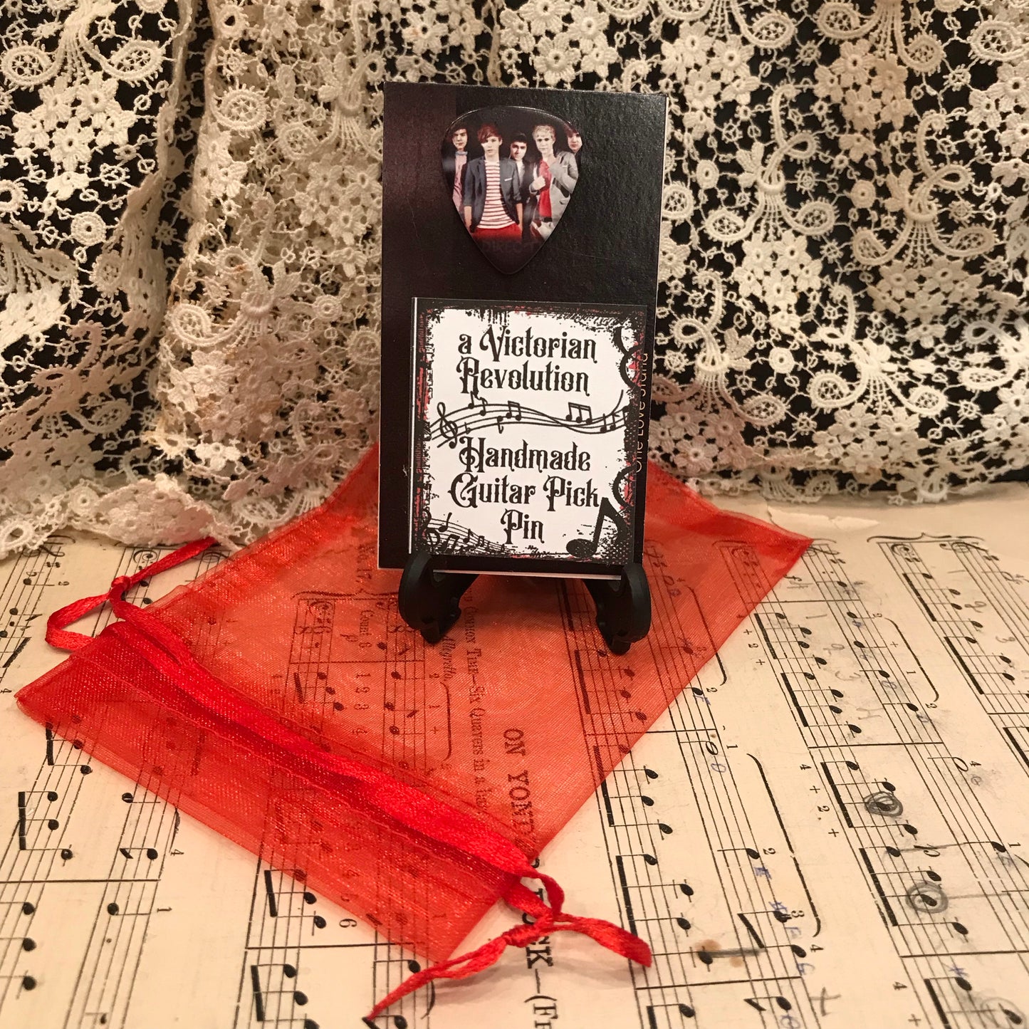 Guitar Pick Pin - One Direction
