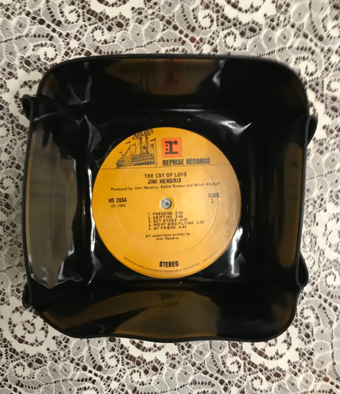Record Bowl Jimi Hendrix…The Cry of Love