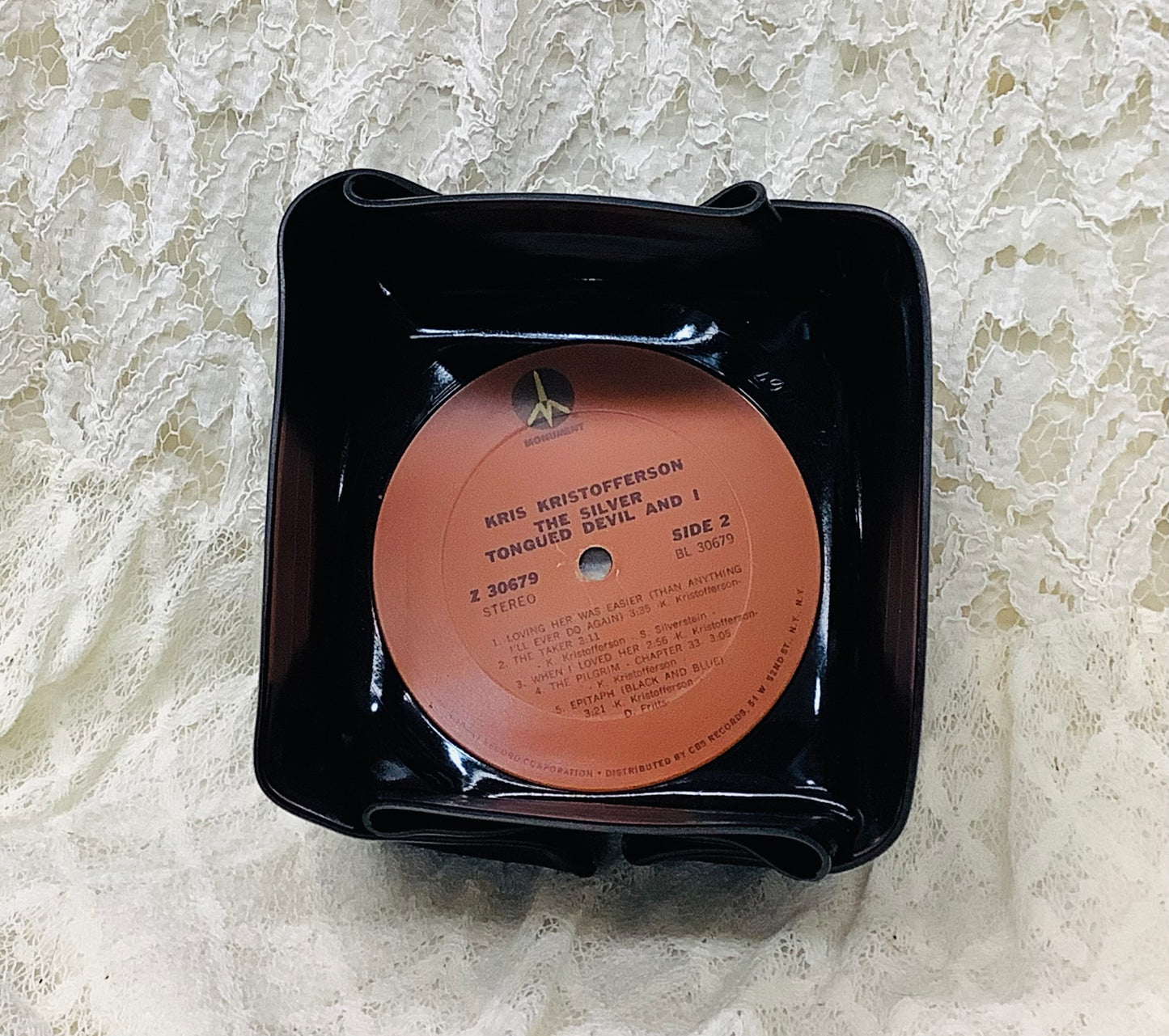 Record Bowl Kris Kristofferson…The Silver Tongued Devil and I