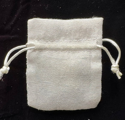 Drawstring Bag with Doilie