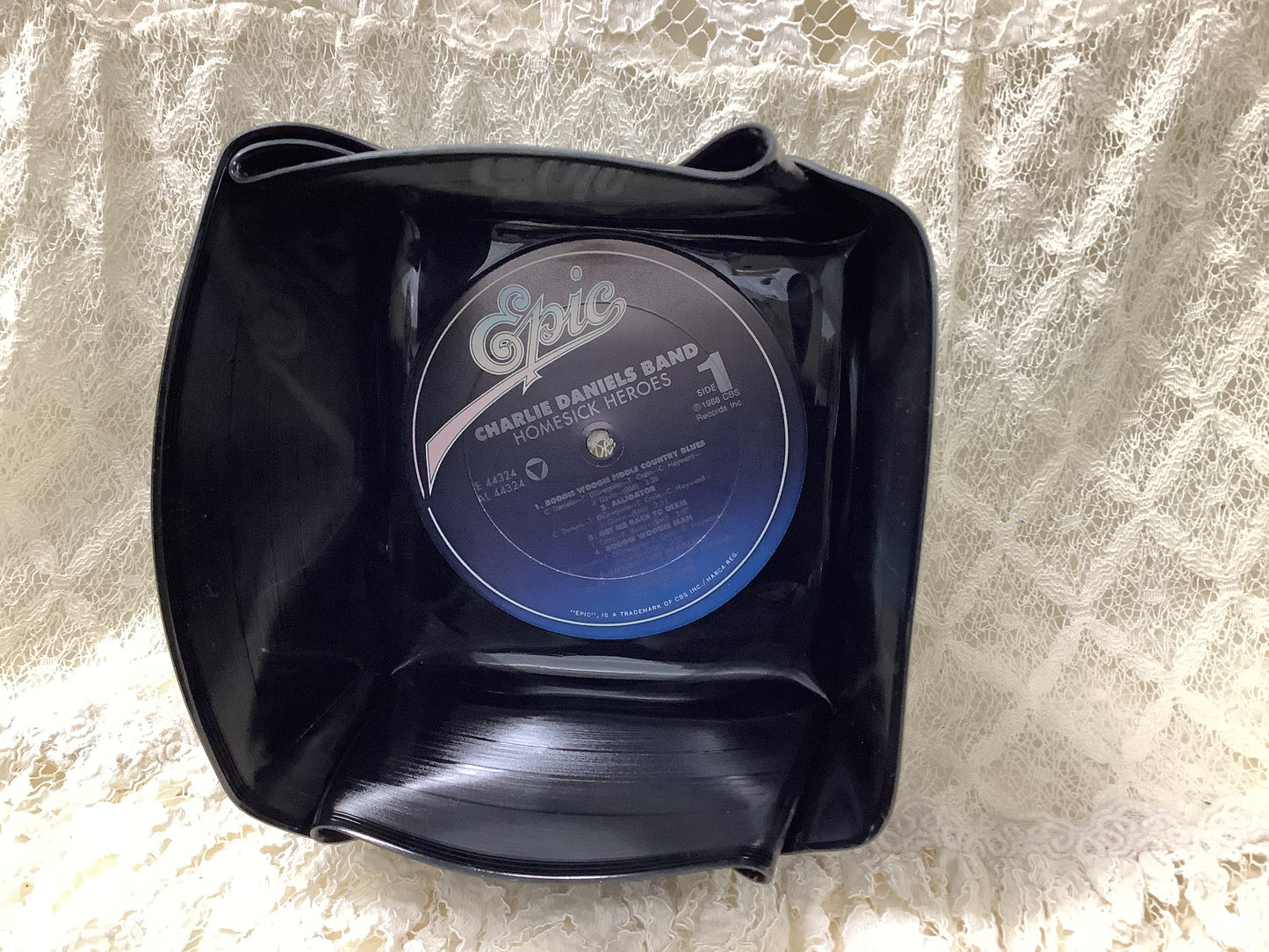Record Bowl Charlie Daniels Band…Homesick Heroes