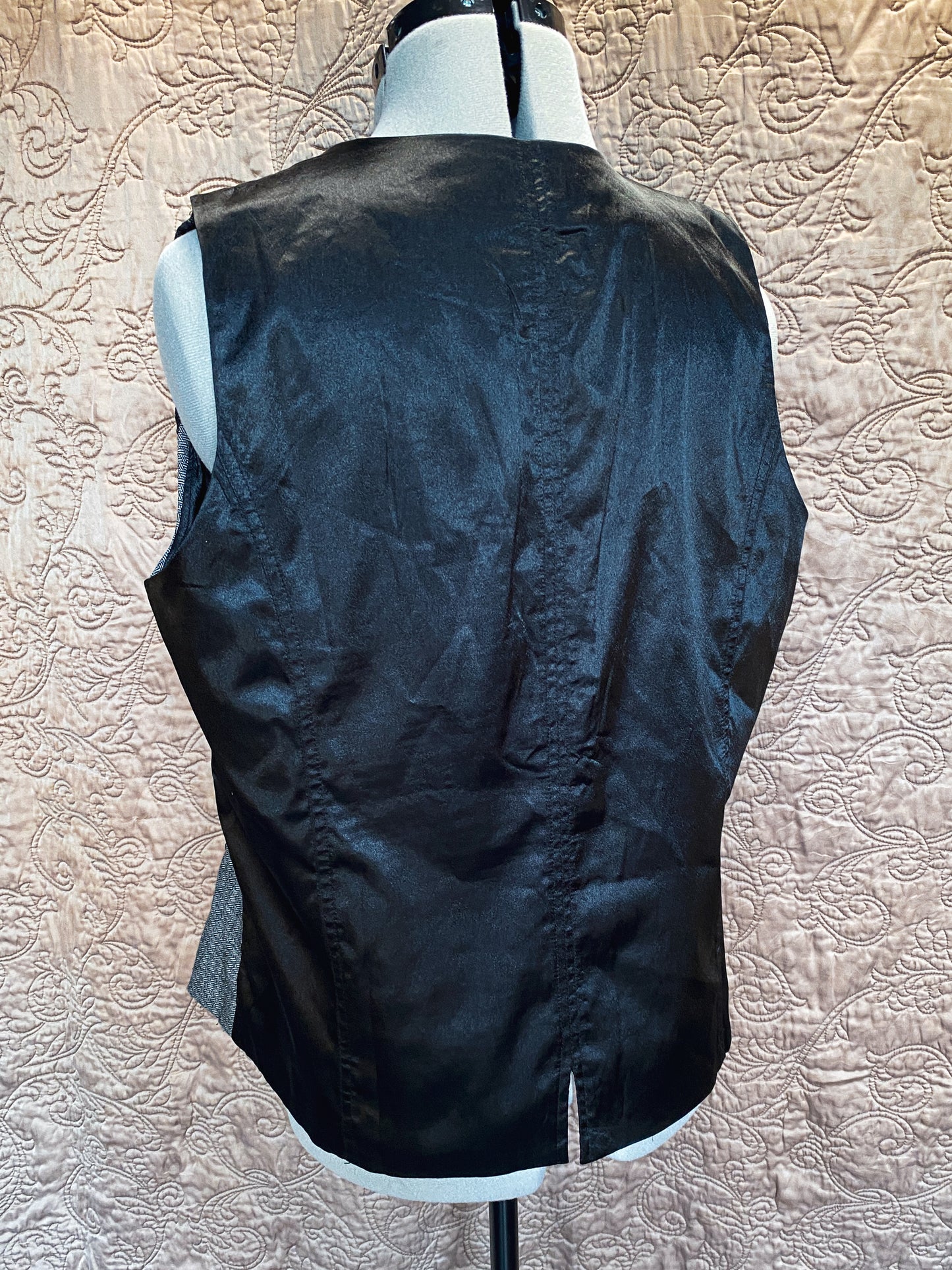 Modern Black and Grey Button Up Vest - Embroidered, Textured Sleeveless Jacket - Chico's Size 2