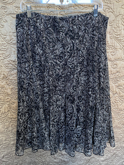 Black and White Floral Skirt - Elastic Waist - Flowy A-Line - Coldwater Creek, Bohemian, Classic, Casual - Size XL/16