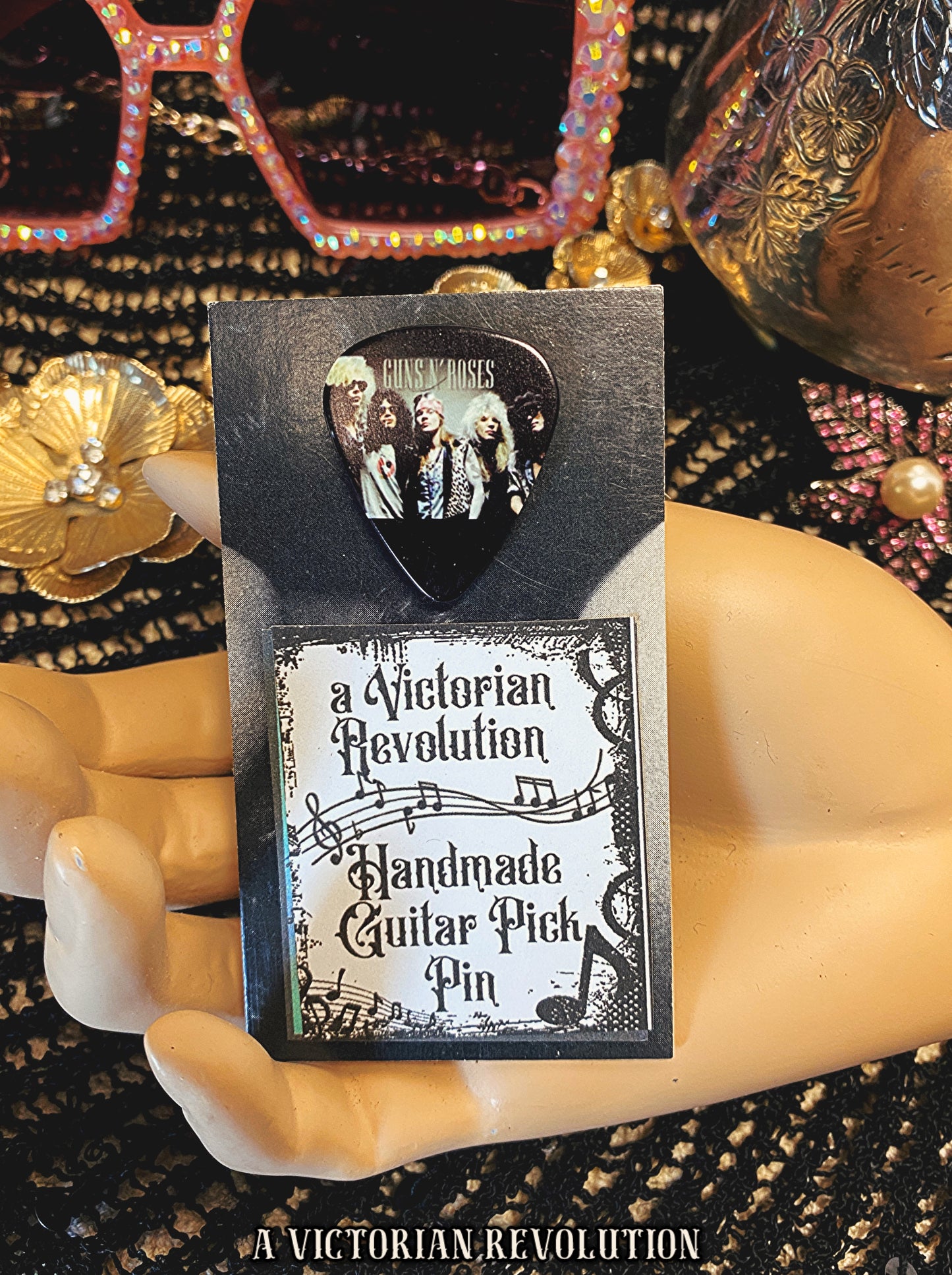 Guns N’ Roses Handmade Guitar Pick Pin - Upcycled Rock Band Jewelry - Custom Music Fan Accessory - Unique Gift for Guitarists - Handcrafted Lapel Pin