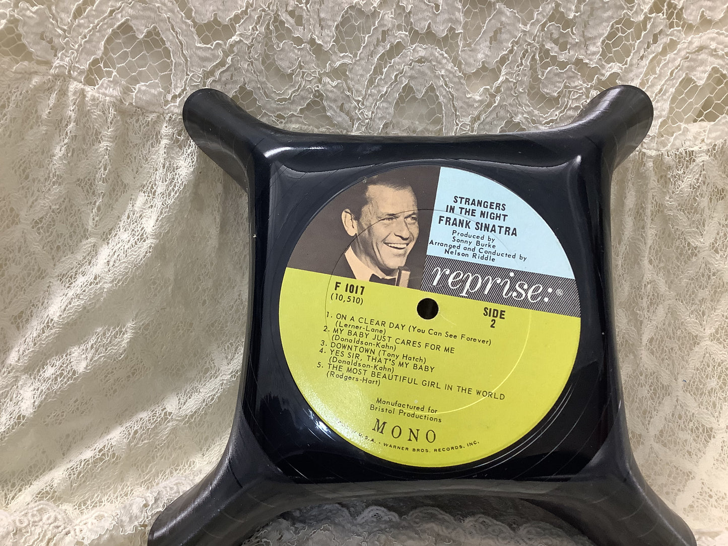 Record Bowl Frank Sinatra…Strangers in the Night