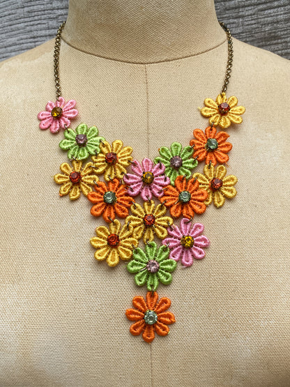 Multi-Color 60’s 70’s Hippie Necklace, Embroidered Daisy Bib Necklace, Retro Style, Pink Flower Earrings, Funky Floral Statement Jewelry Set