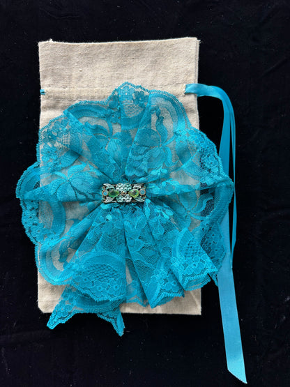Drawstring bag with Blue Lace Flower