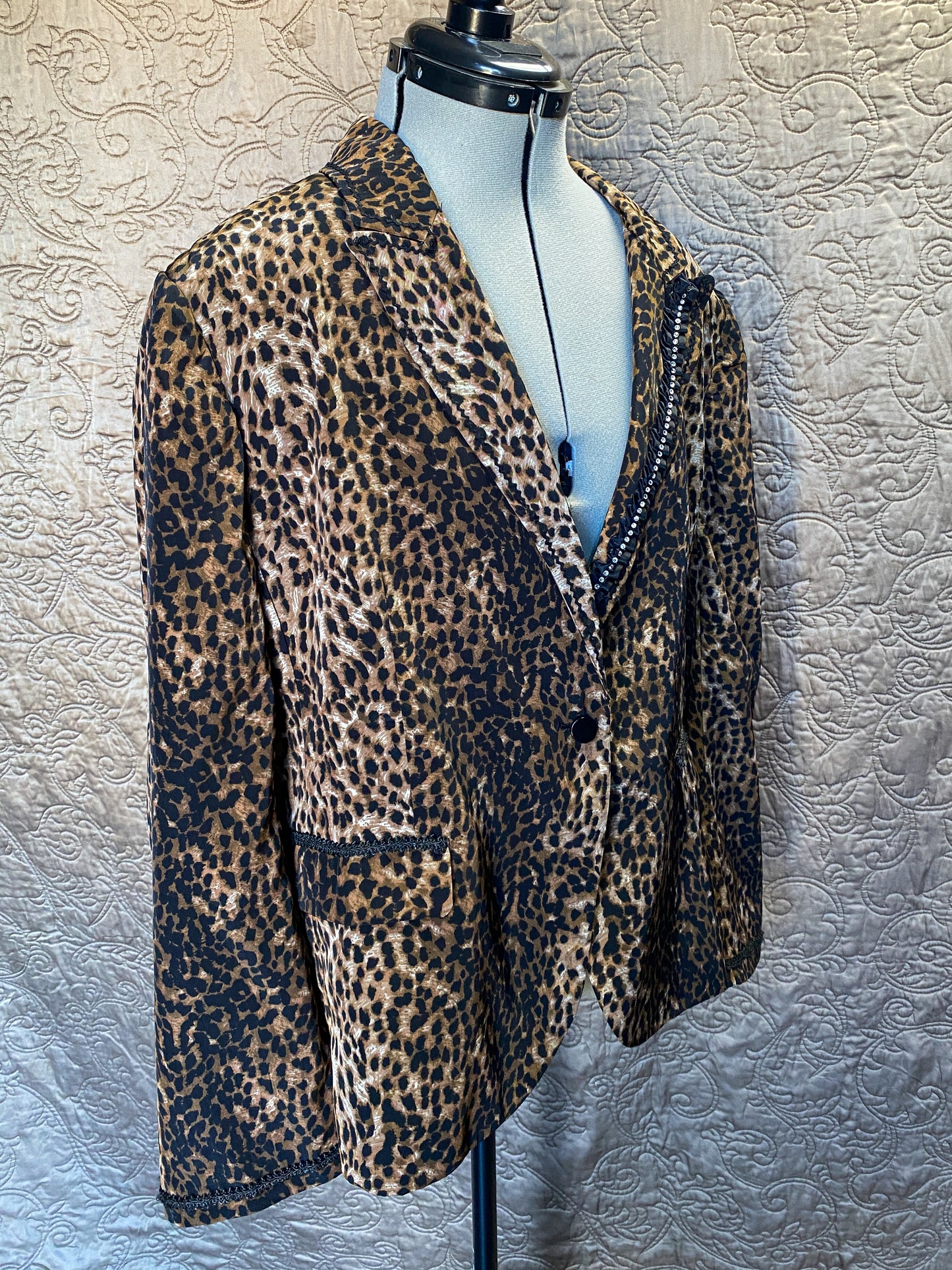 Leopard Print Blazer, Animal Print - Funky Glam - Large