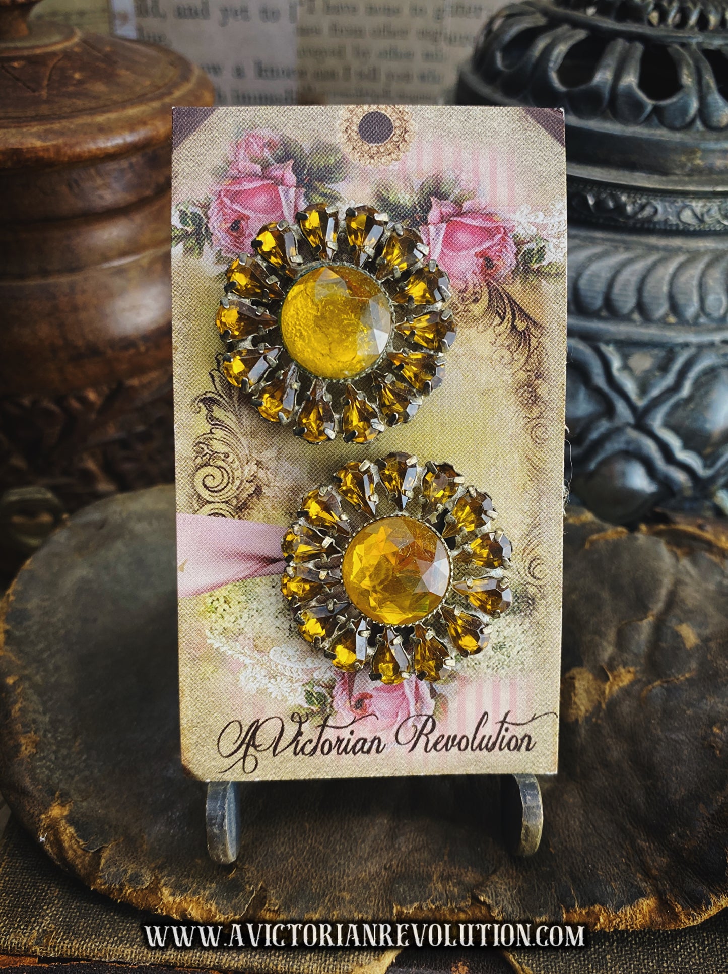 Amber Rhinestone Sunburst Clip-on Earrings - Gold Tone - 1950s - Vintage