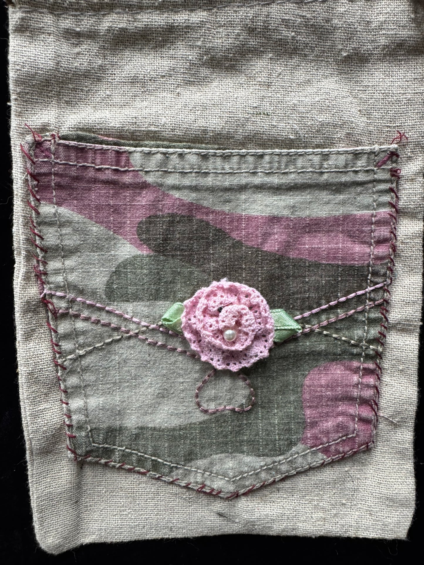 Drawstring bag with Camo Pocket