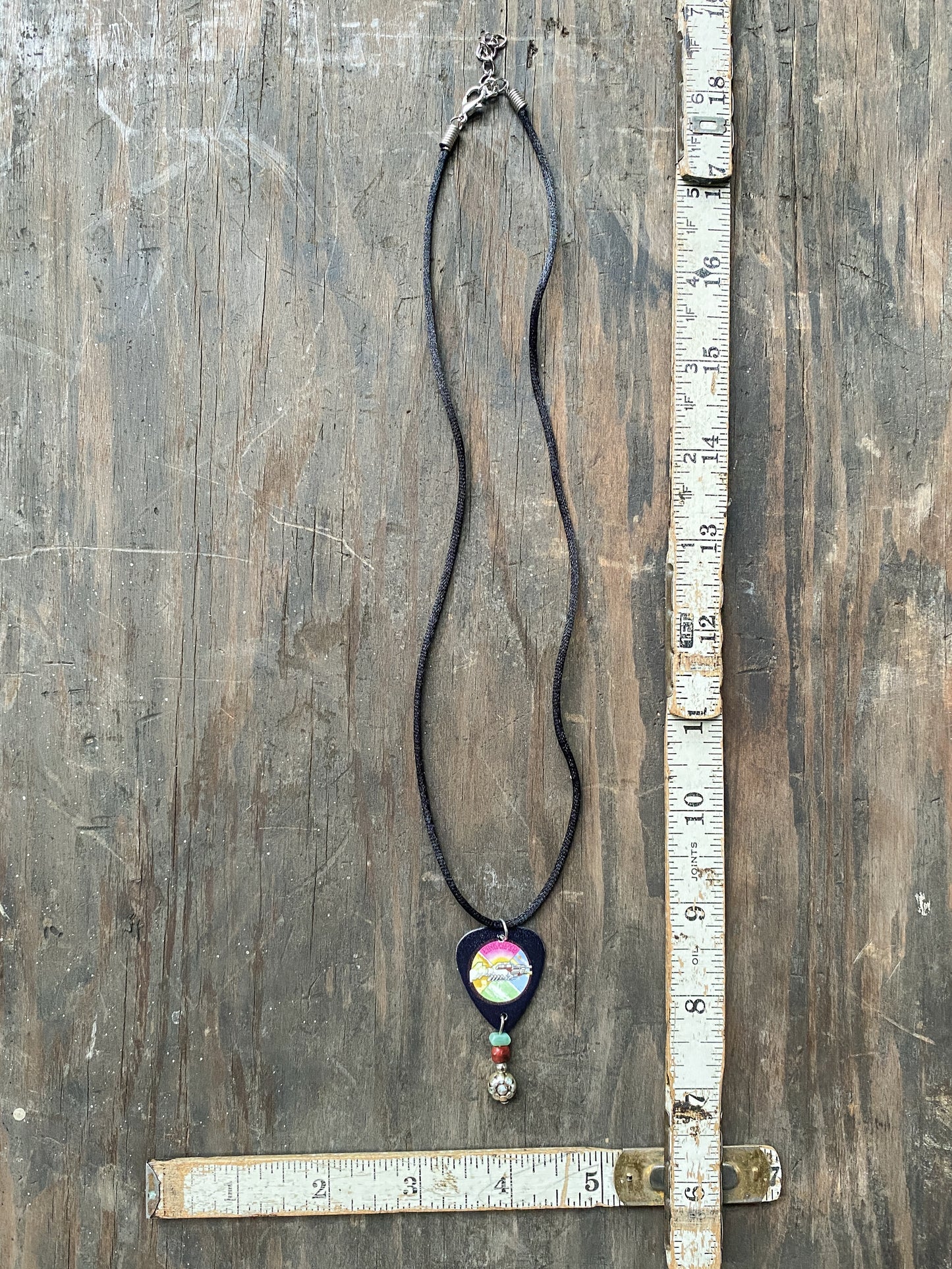 Pink Floyd Wish You Were Here - Guitar Pick Necklace - Handmade Jewelry - Retro Rock Music Style