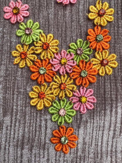 Multi-Color 60’s 70’s Hippie Necklace, Embroidered Daisy Bib Necklace, Retro Style, Pink Flower Earrings, Funky Floral Statement Jewelry Set