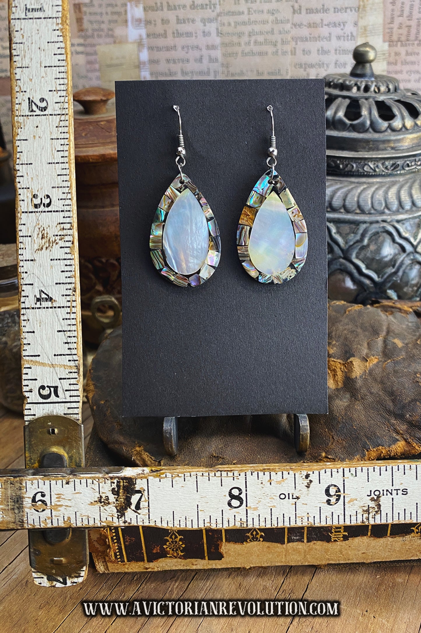 Iridescent White Mother of Pearl - Abalone Shell Mosaic Inlay - Teardrop Dangle Earrings - Used - Vintage Style