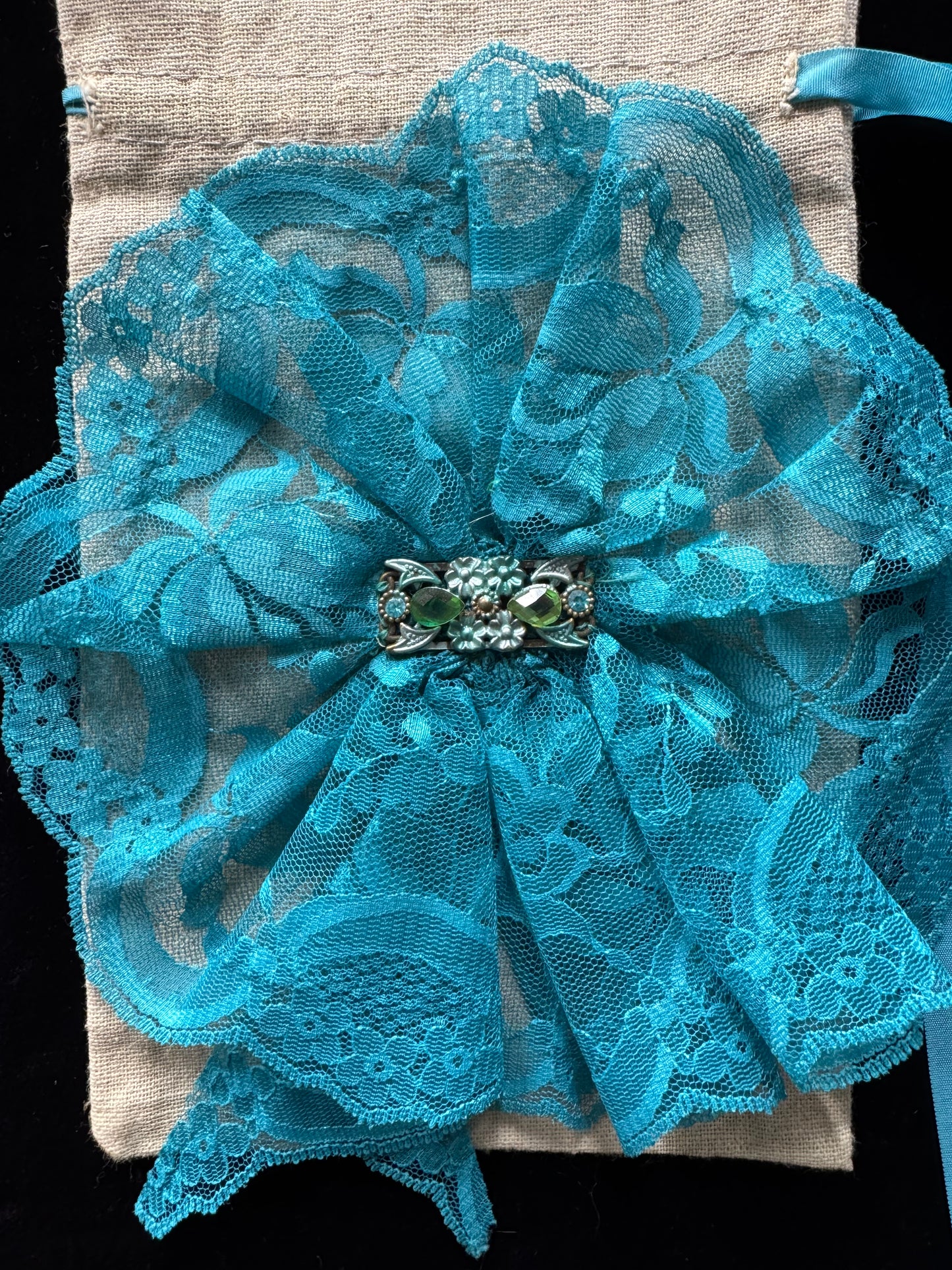 Drawstring bag with Blue Lace Flower