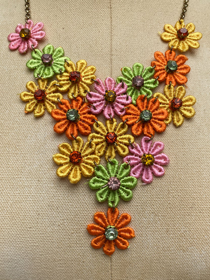 Multi-Color 60’s 70’s Hippie Necklace, Embroidered Daisy Bib Necklace, Retro Style, Pink Flower Earrings, Funky Floral Statement Jewelry Set
