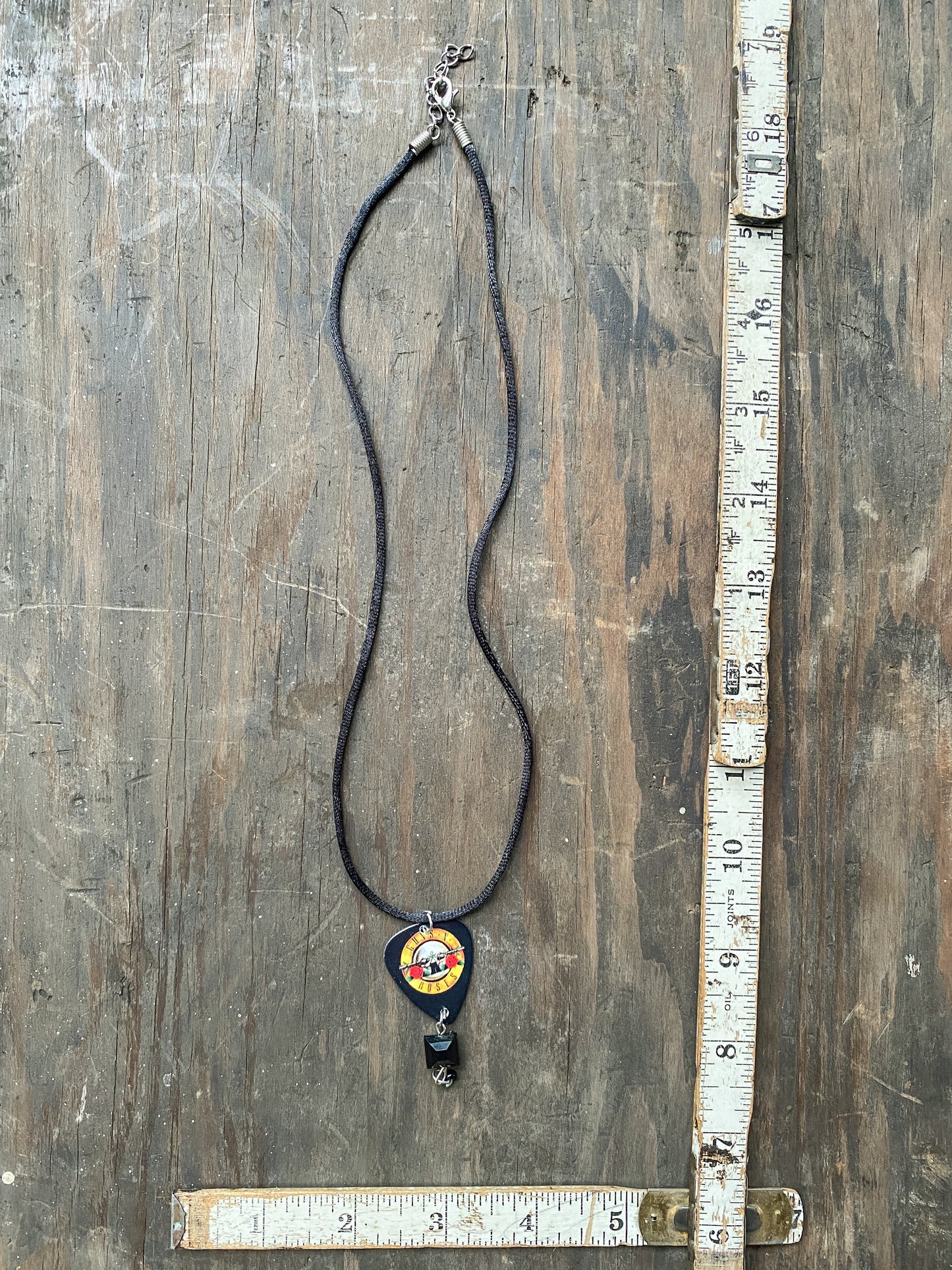 Retro 80s 90s Style Guns N' Roses Guitar Pick Necklace - Handmade Hard Rock Jewelry - Black Cord Pendant