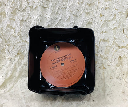 Record Bowl Kris Kristofferson…The Silver Tongued Devil and I