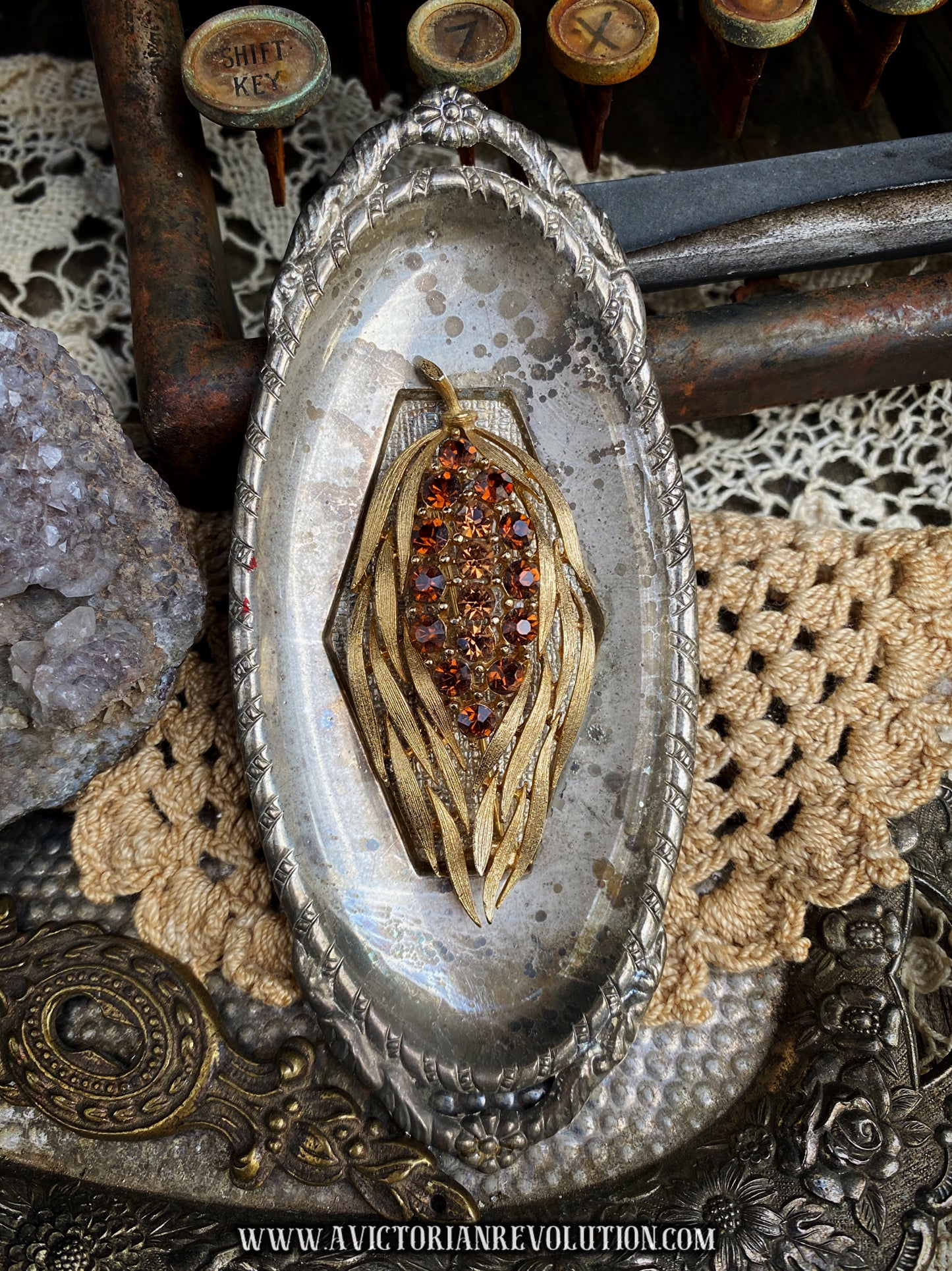 Vintage Amber Rhinestone Wheat Sheaf Brooch - Gold Tone - Fall Floral - 1960s