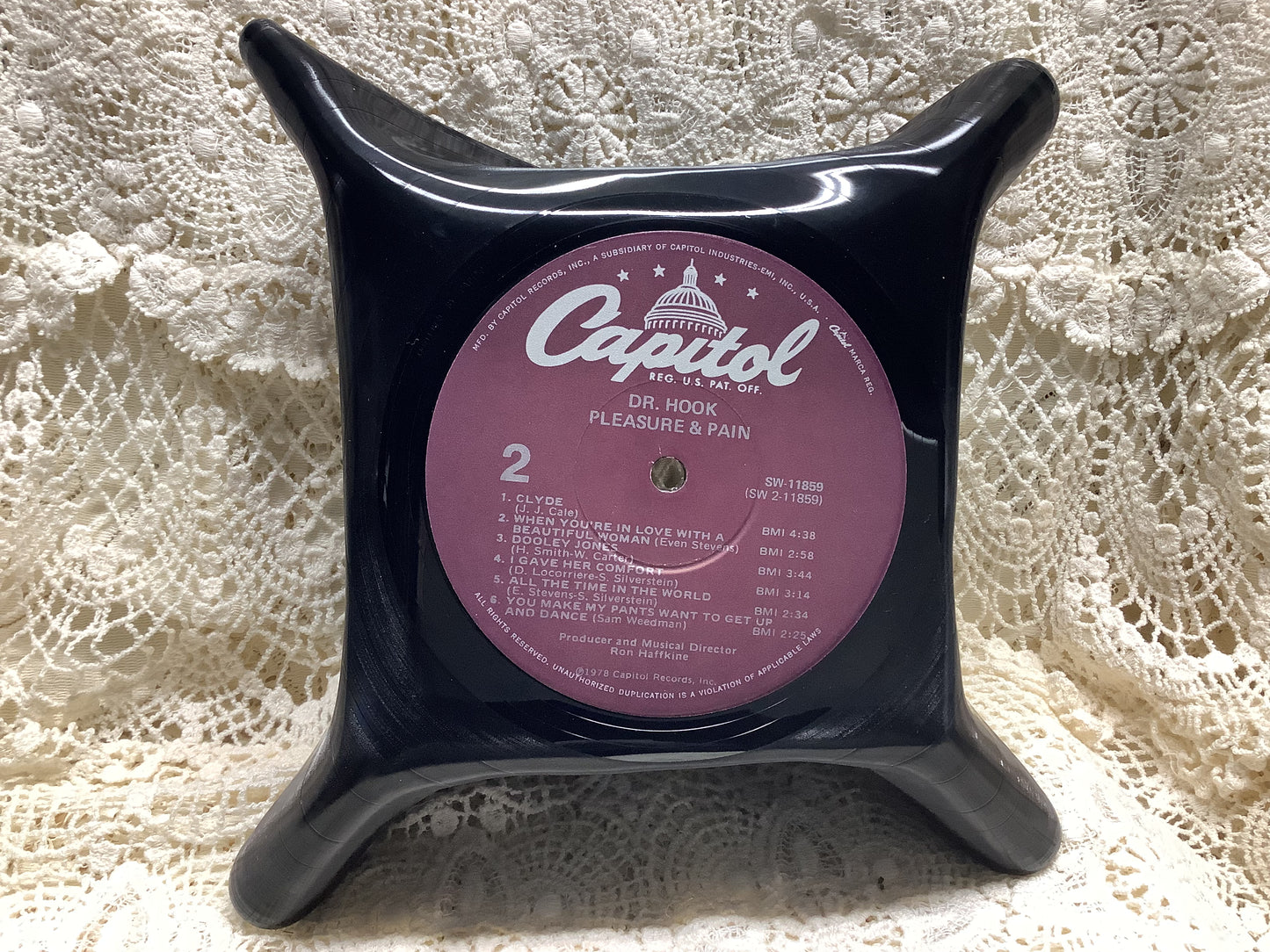 Record Bowl Dr. Hook… Pleasure and Pain