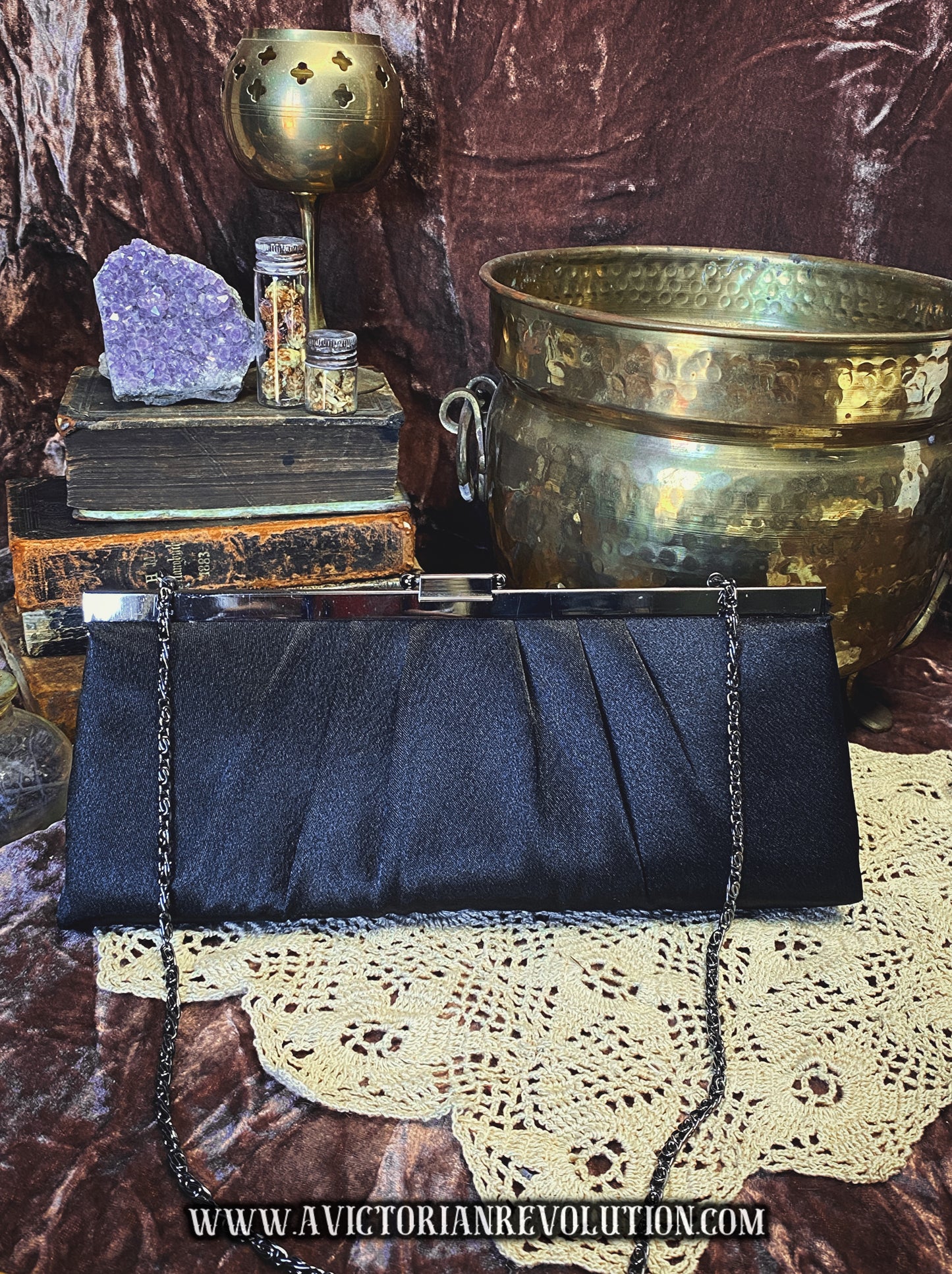 Black Satin Pleated Frame Clutch Gunne Sax 1990s Vintage Evening Bag