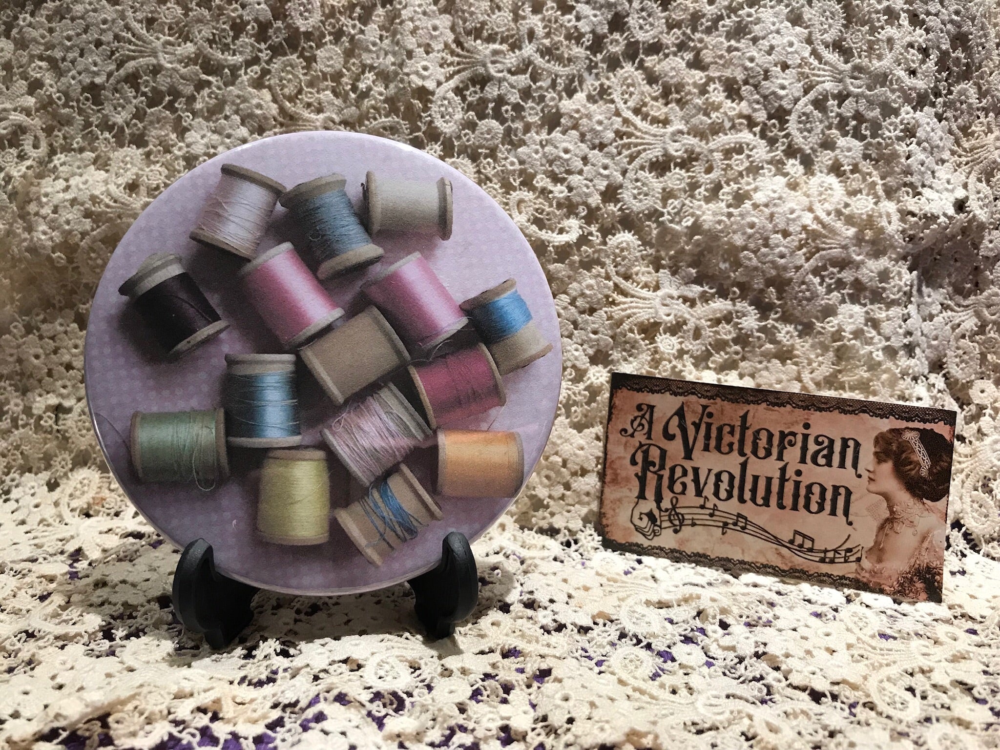 Victorian Thread Pocket Mirror- Threads – A Victorian Revolution