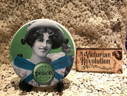 Pocket Mirror - Lady Peace