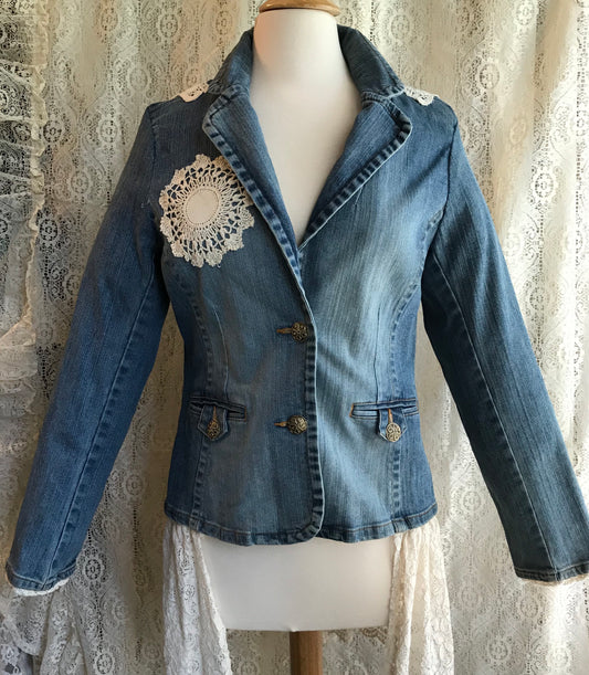Ladies Denim Western Style Jacket -LARGE