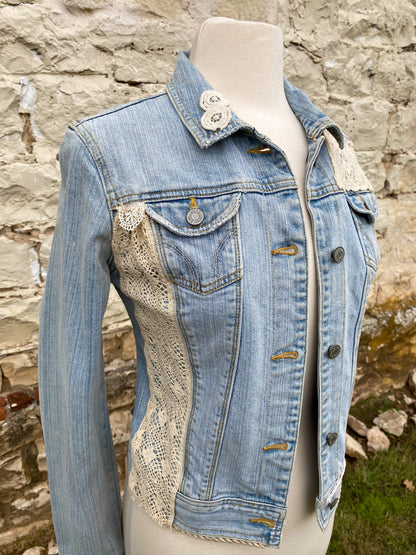 Light Blue Denim with Diamond on Back Crochet on front Lapels - Small