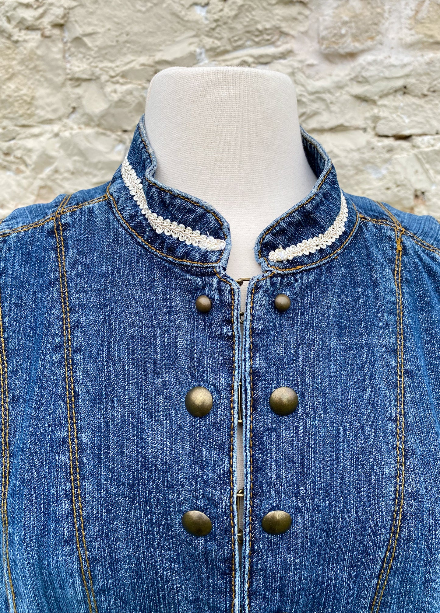 Denim Short Jacket w Studs and Heart on Back - Large