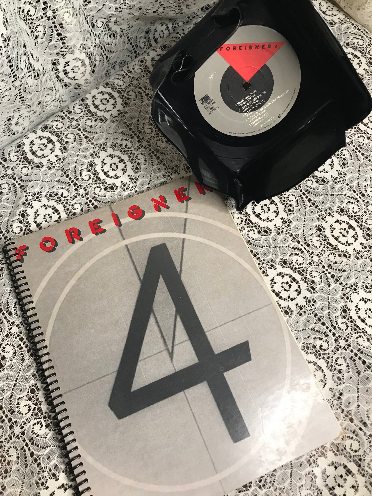 Record Bowl Foreigner 4