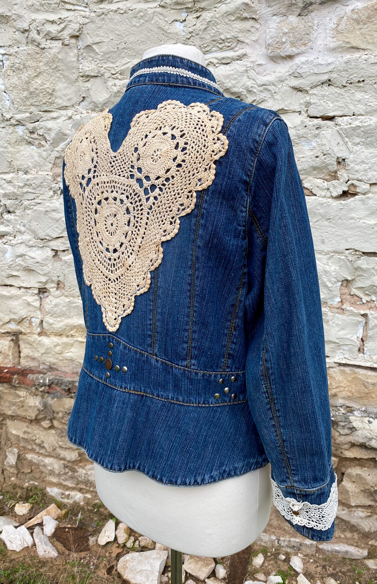 Denim Short Jacket w Studs and Heart on Back - Large