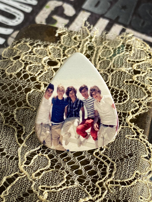 Guitar Pick Pin - One Direction
