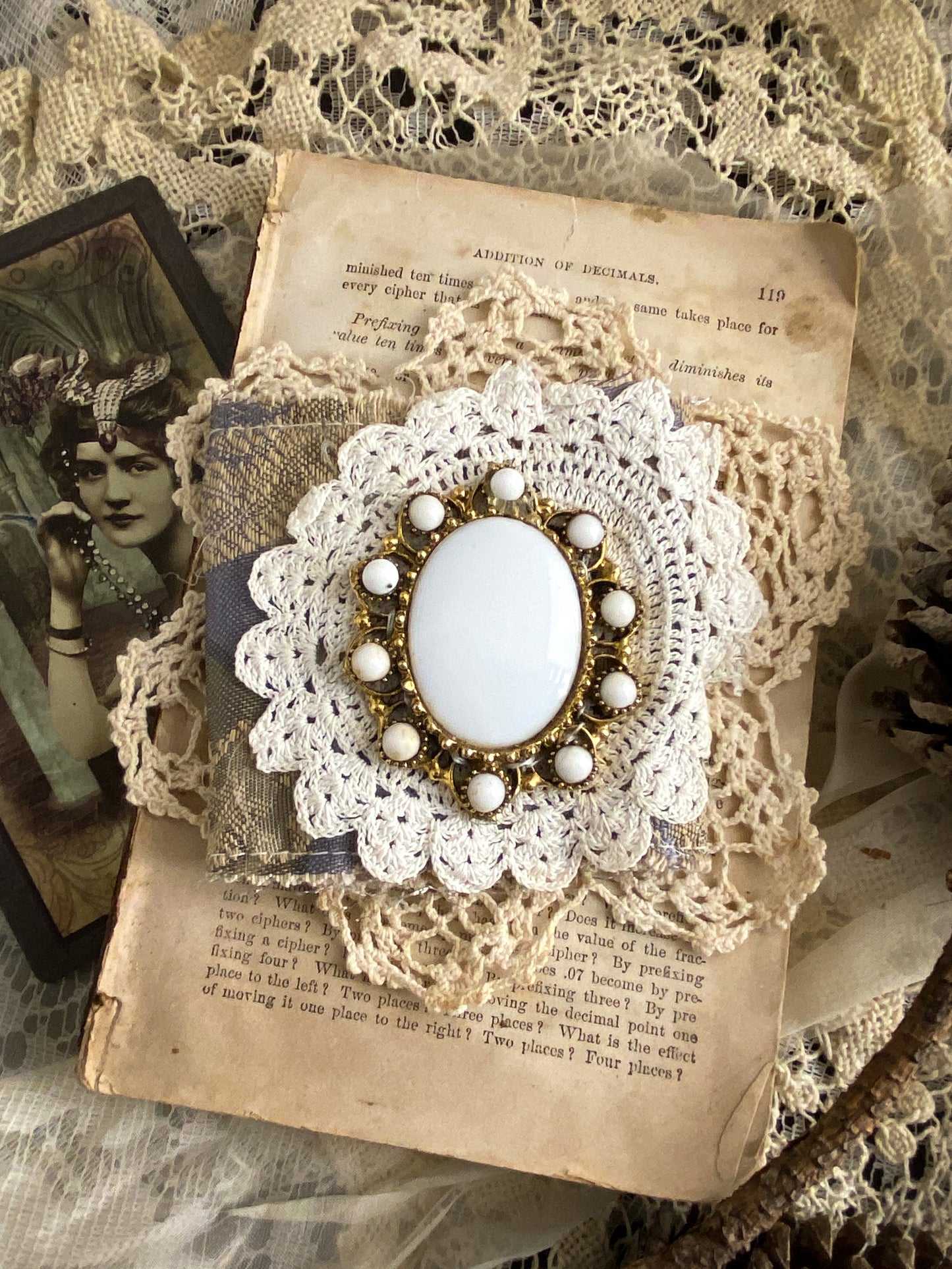 Beautiful Victorian Wrist Cuff