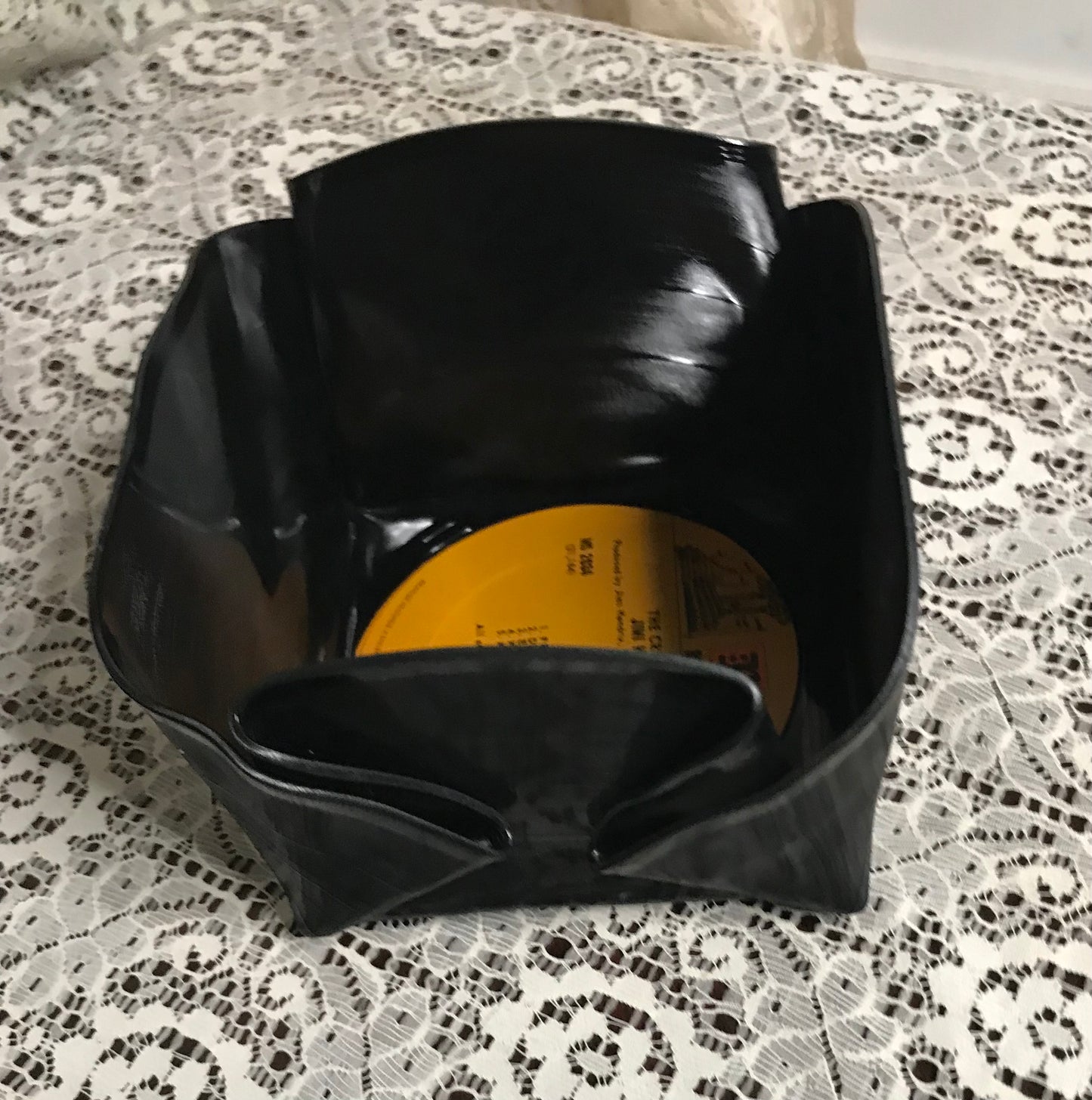Record Bowl Jimi Hendrix…The Cry of Love