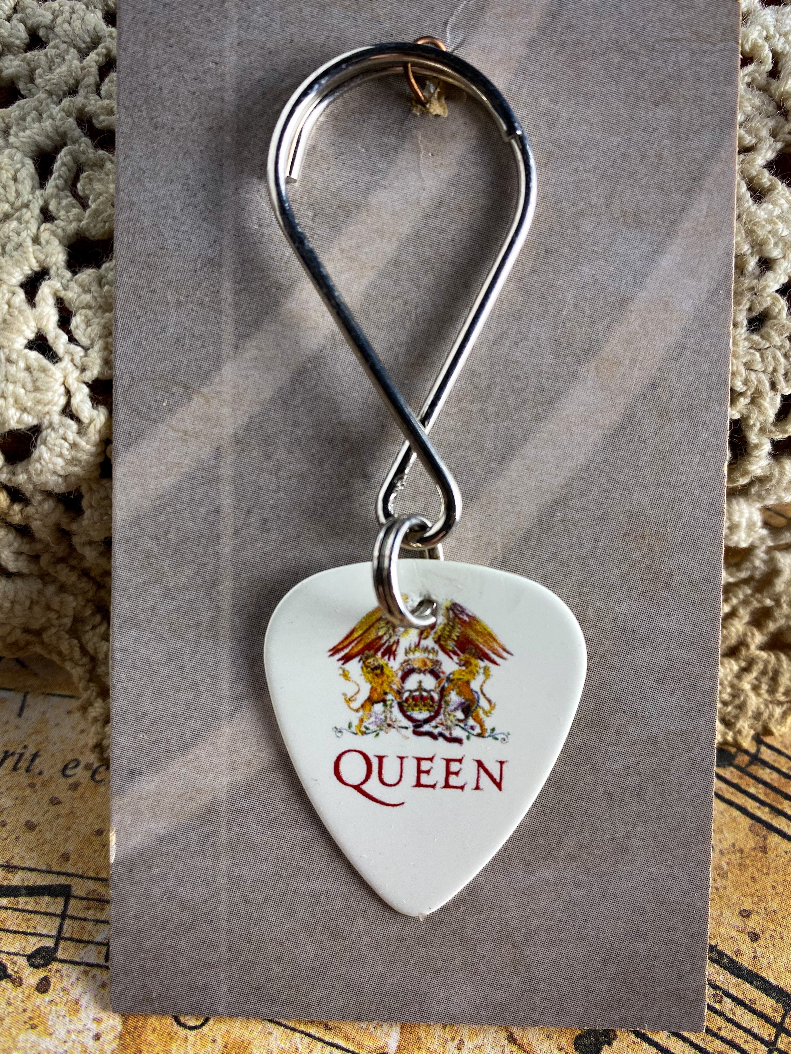 Guitar Pick Keyring - Queen
