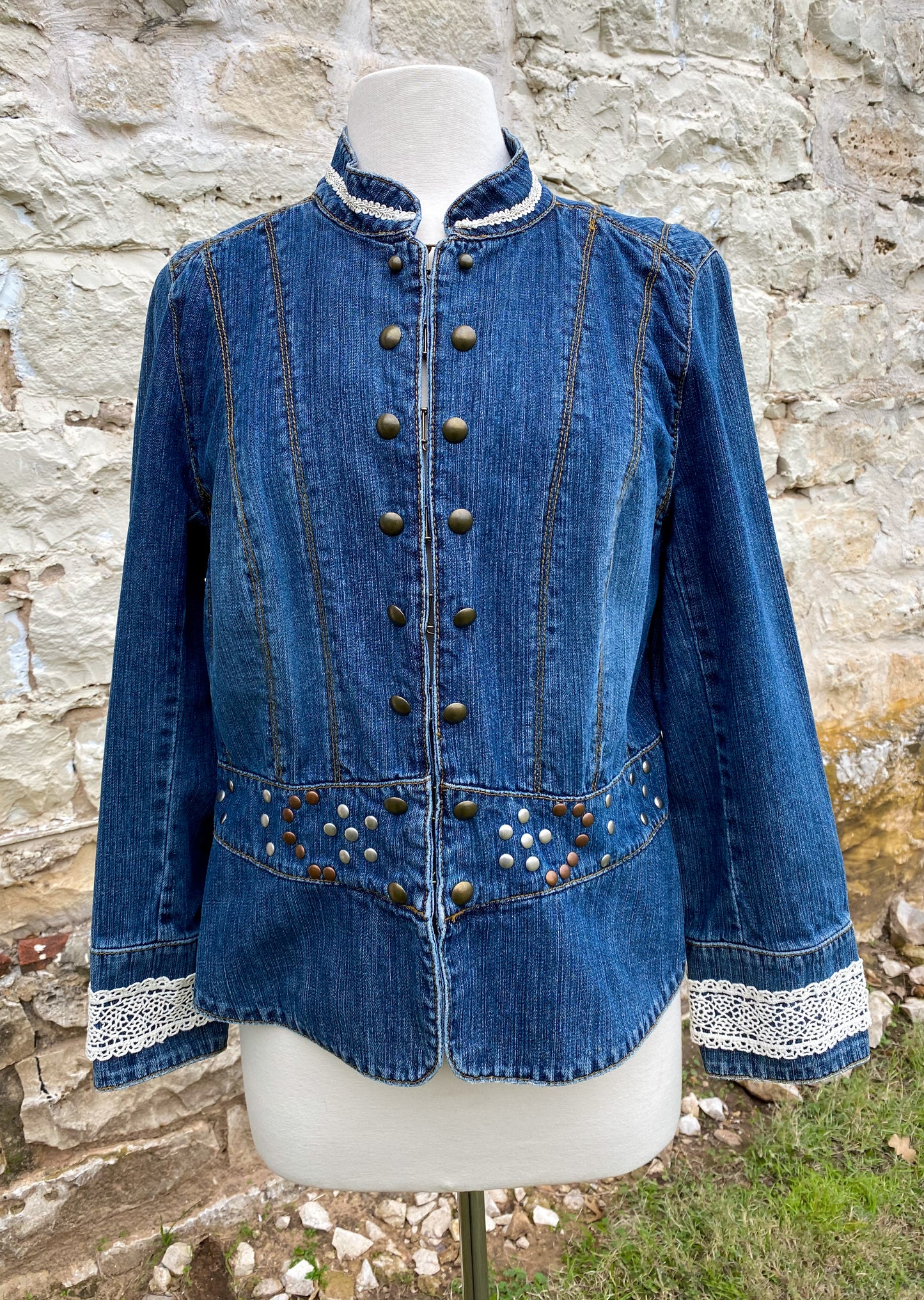Denim Short Jacket w Studs and Heart on Back - Large