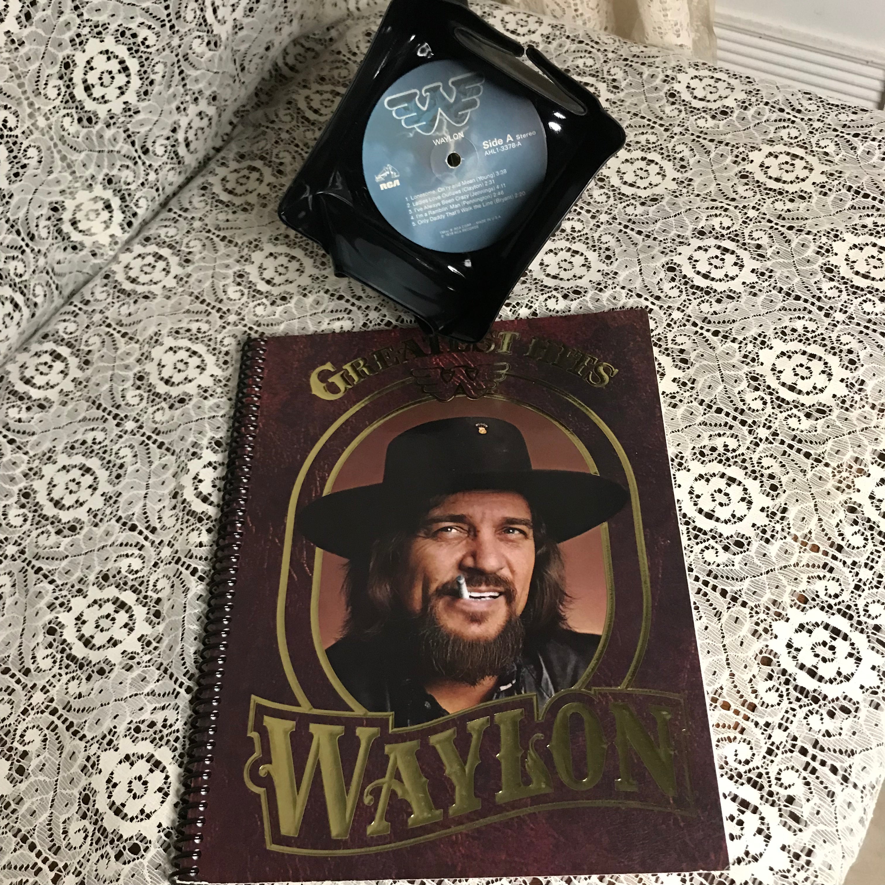 Record Bowl Waylon Jennings