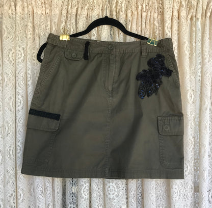 Ladies Cotton Skirt With Floral Sequins - SIZE 6