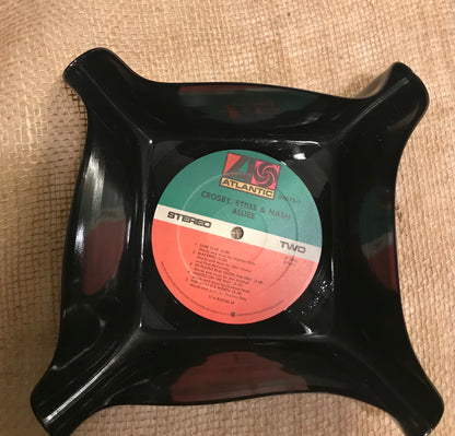 Record Bowl Crosby, Stills and Nash…Allies